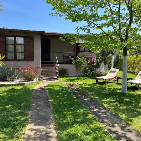 Les Olives Woodhouse Holiday home