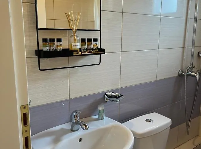 Les Olives Woodhouse